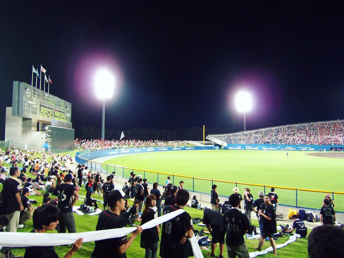 2006.08.09 秋田県立野球場夏の地方ゲームはよい　#chibalotte